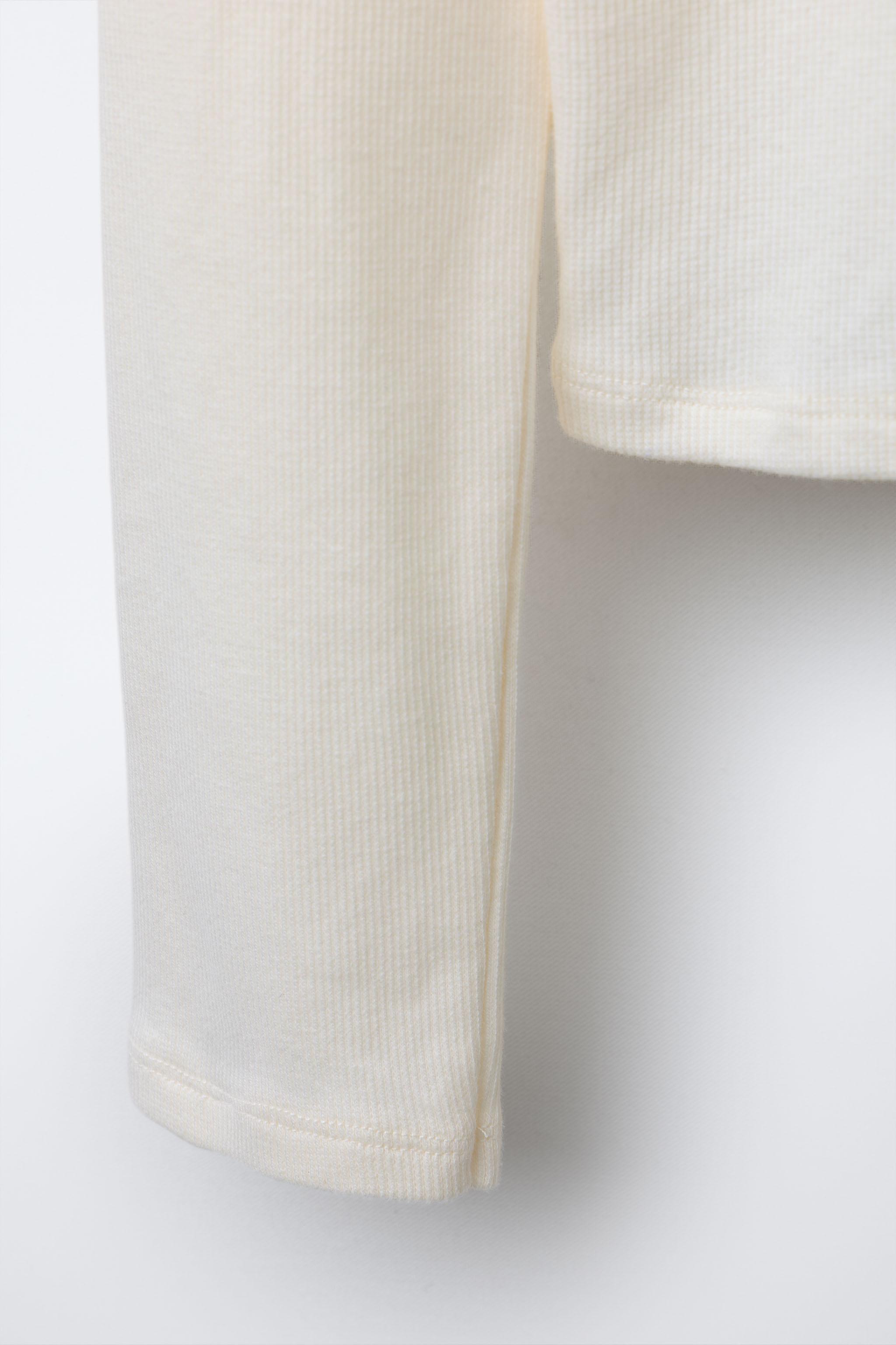 RIBBED HEART AND TEXT T-SHIRT